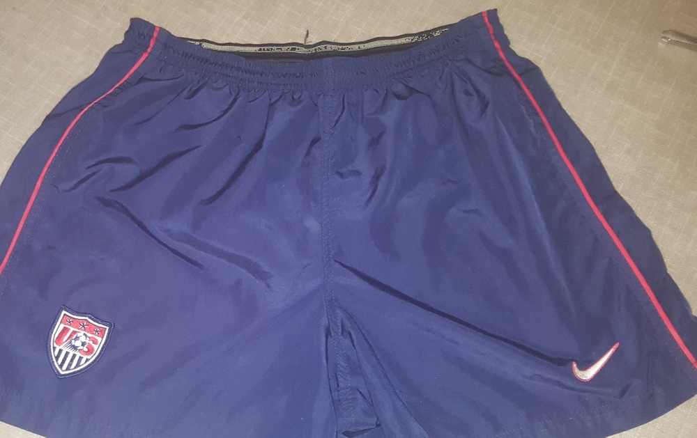Vtg Nike US National Team Shorts USA Made 30-34 in